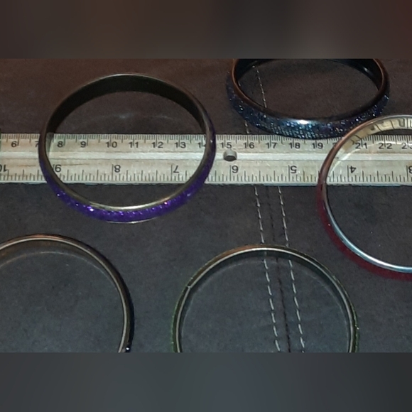 Bundle sequin crystalline bangle bracelets multicolored - Picture 6 of 10